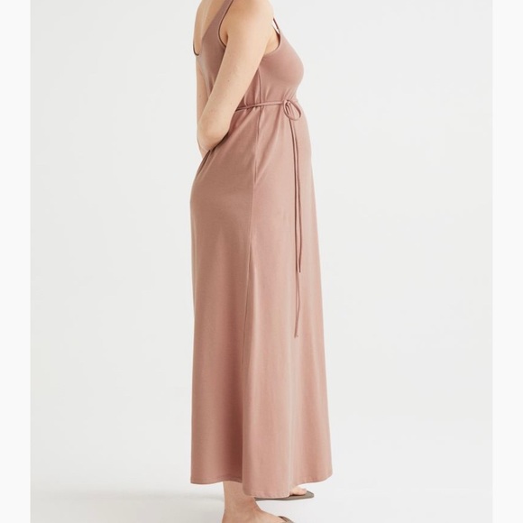 H&M • Maternity Calf Length Cotton Dress - Picture 3 of 15